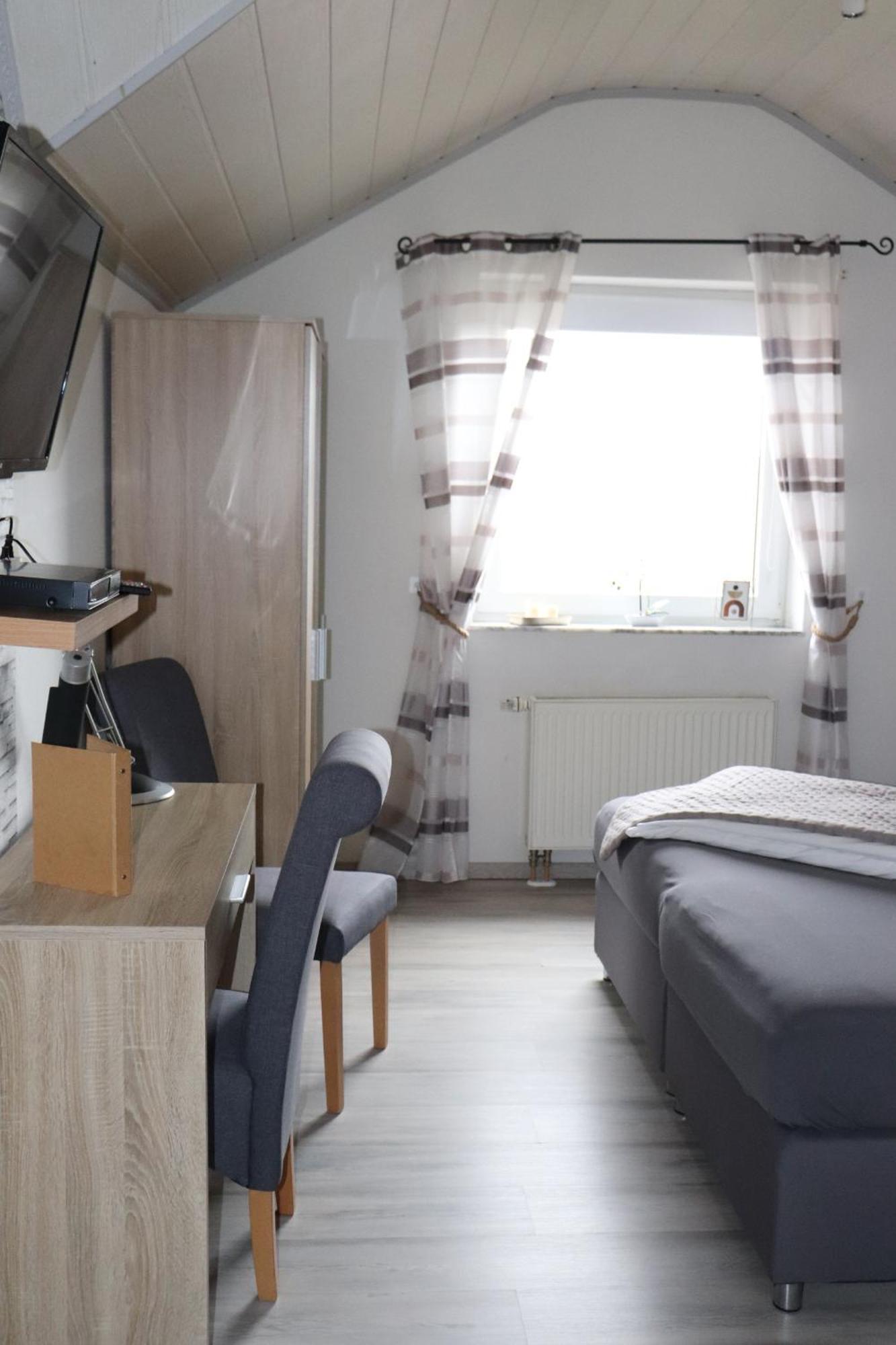 Pension Und Apartment Landhaus Fricke Calden Экстерьер фото